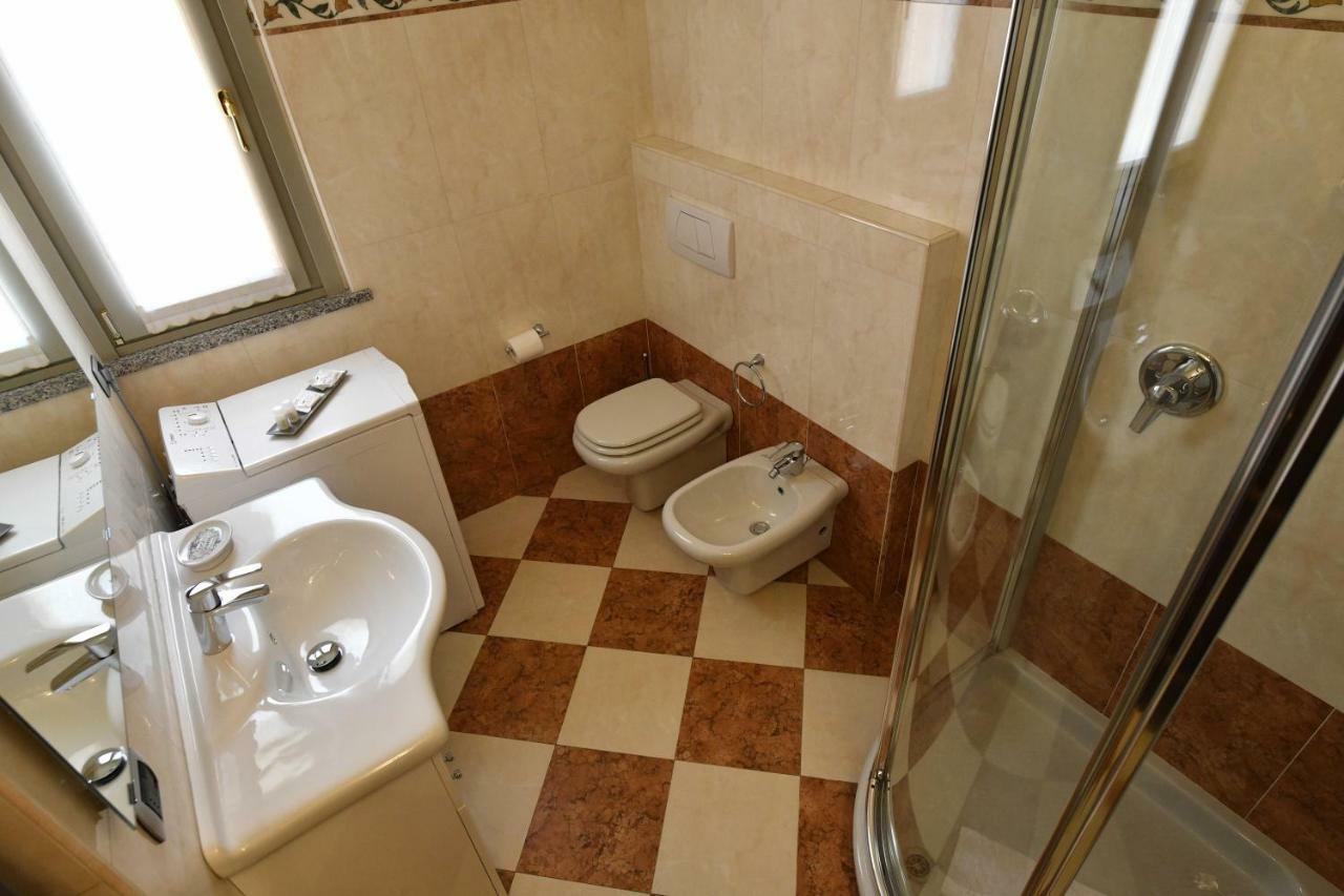 Villa Dei Venti - Comfort Holiday Bergamo Exteriör bild